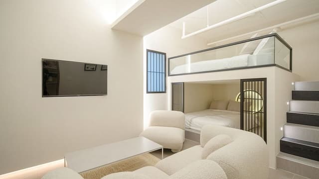 mo 404(Family Room)
