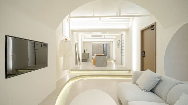 mo 201(Suite Room)