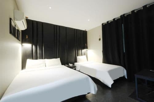 Business Twin Room