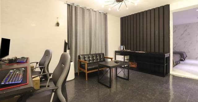Family Twin Room