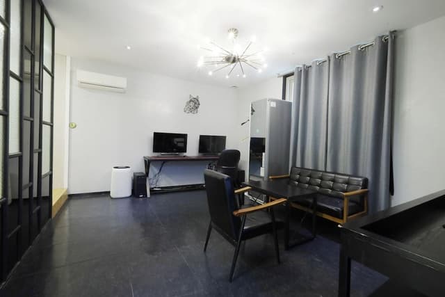 Family Twin Room