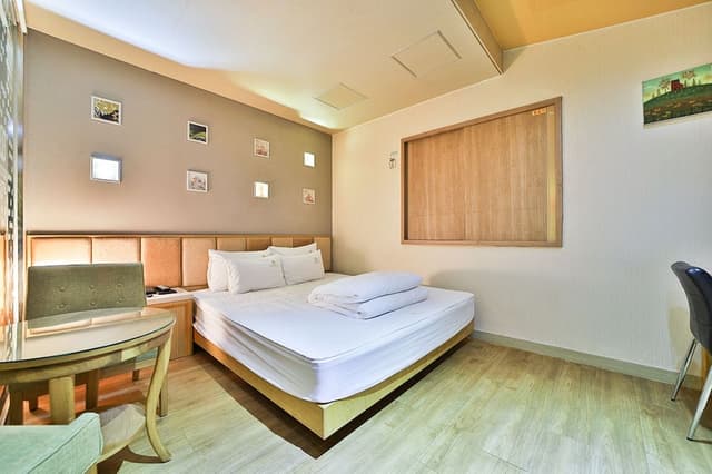 Premier Double Room