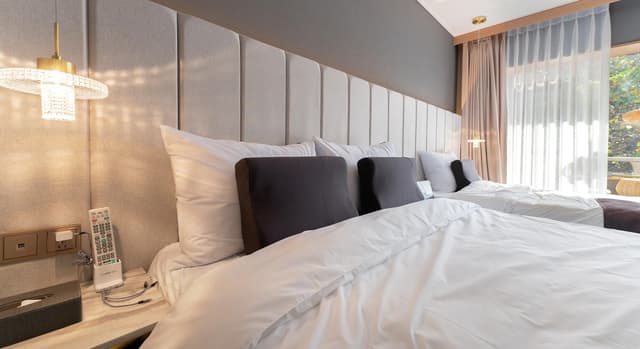 New Twin Room - Non-Smoking