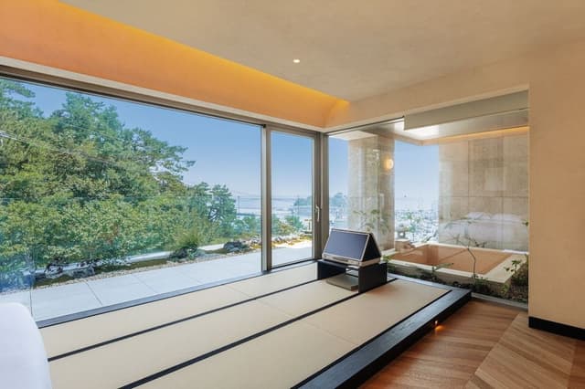 Garden Terrace Suite Ocean + Outdoor Hinoki Tub