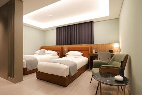 Deluxe Twin Room