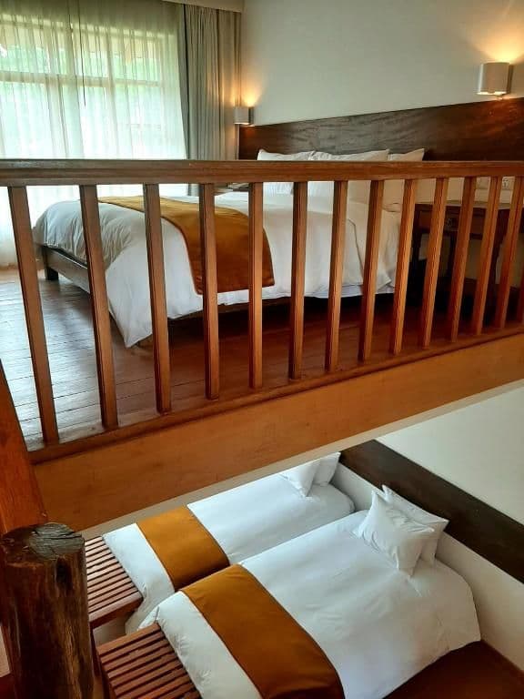 Family Room (2 Adults + 2 Children)