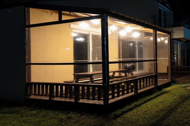 Jacuzzi House