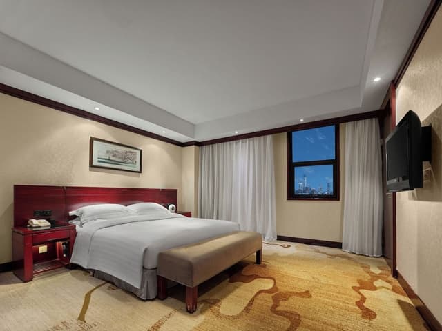 Deluxe Suite, 1 King Bed