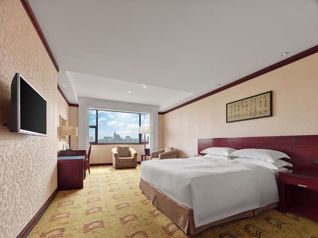 Deluxe Room, 1 Queen Bed