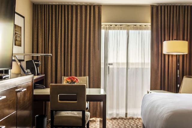 Room, 2 Double Beds, Accessible, Bathtub
