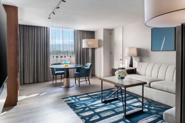 Studio Suite Premier Tower