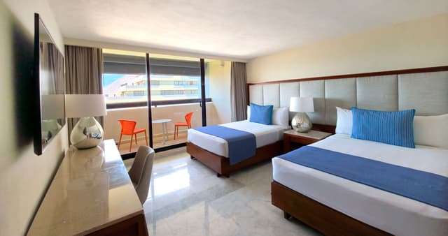 Family Suite with Balcony