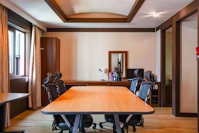 Business Suite