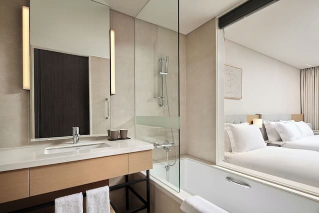 [Business Yeosu PKG] Standard Family Twin Ocean View + Breakfast, COVA Coffee