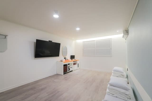 Standard Ondol Room