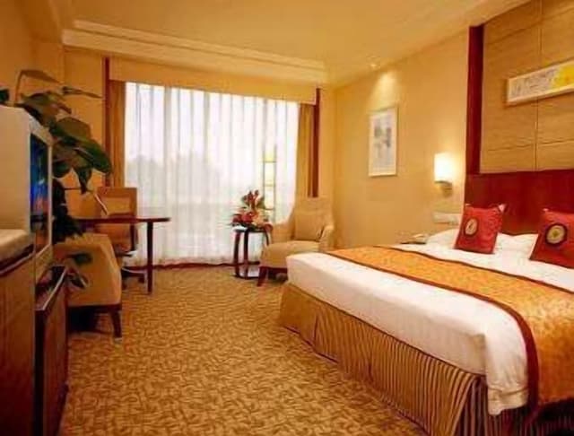 Superior Room, 1 King Bed