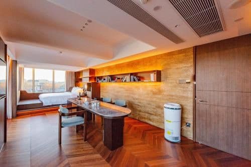 Tatami Queen Room