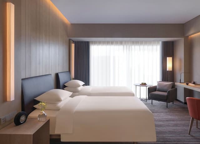 2 Twin Beds