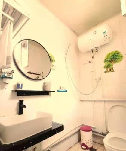 Economy Triple Room