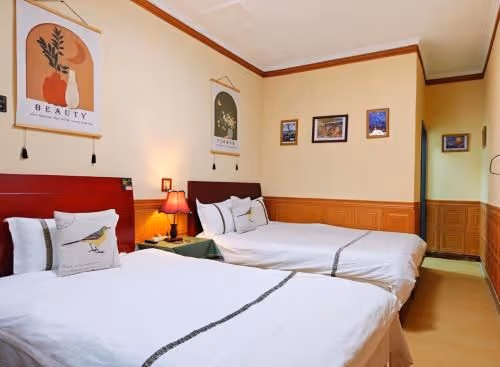 Economy Triple Room