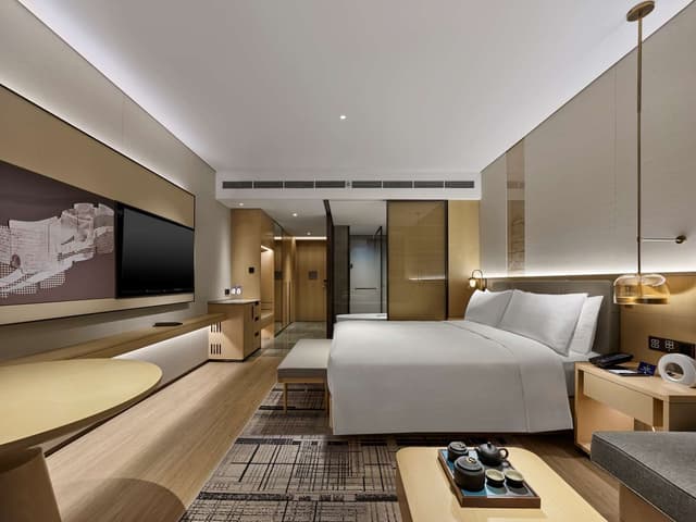 KING EXECUTIVE ROOM