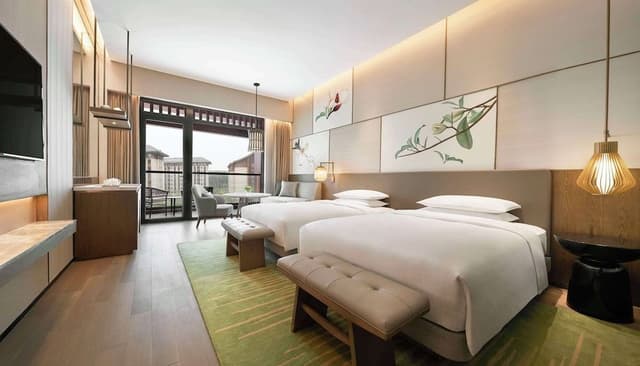 Room, 2 Twin Beds, Garden View