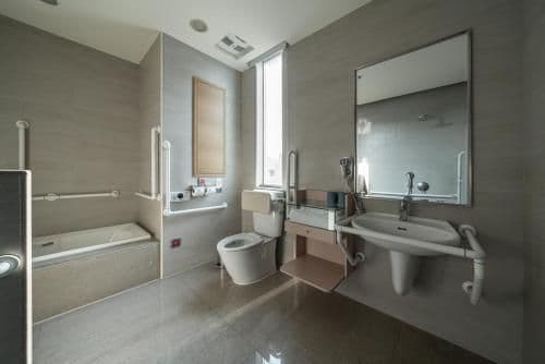 Accessible 1 Double Bed