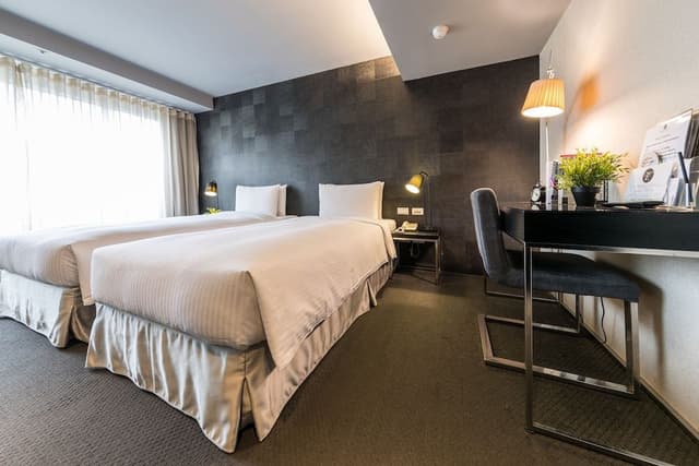 Deluxe Twin Room