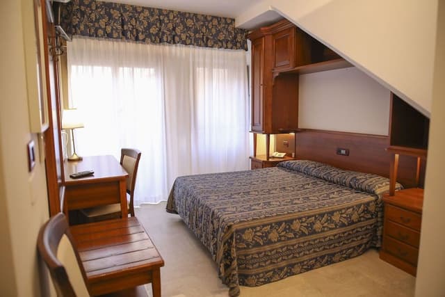 Economy Room, Courtyard View