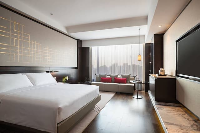 Executive Room, 1 King Bed