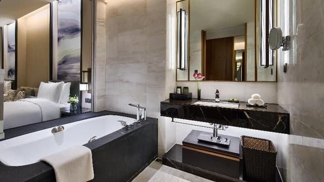 Club Intercontinental Room
