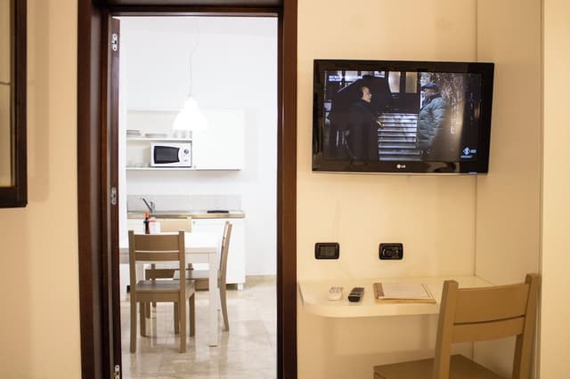 Studio, Ground Floor