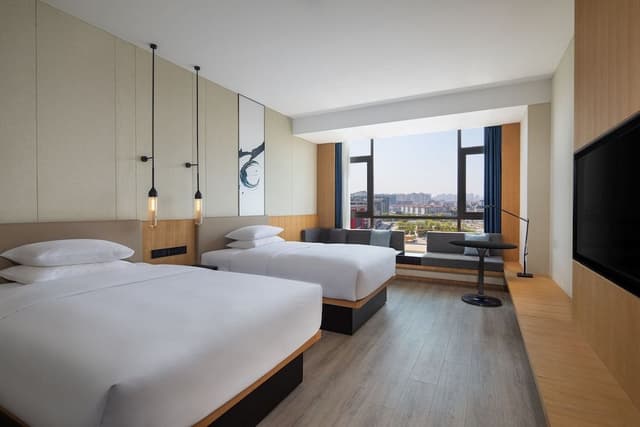Standard Room, 2 Double Beds, City View