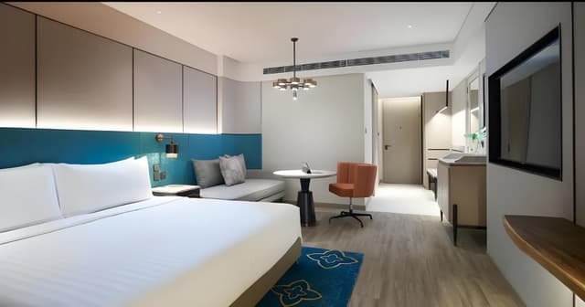 Premier Room