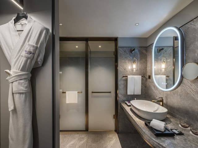 Deluxe Room, 1 King Bed