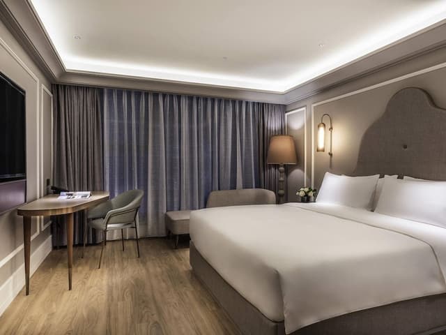 Privilege, Room, 1 King Bed