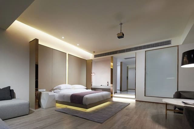 Superior Double Room, City View