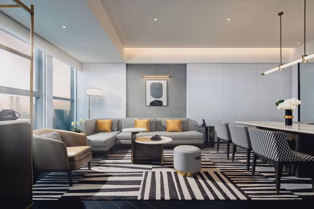 Premium Suite