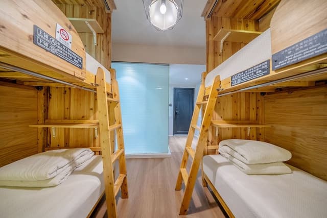 Comfort Quadruple Room, Mixed Dorm