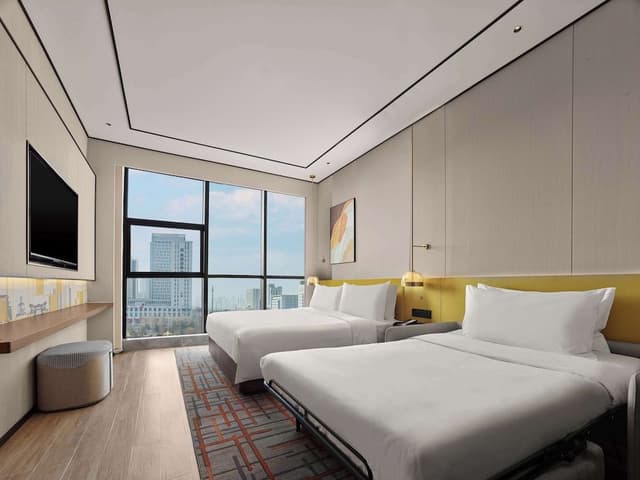 Deluxe Room, 1 King Bed
