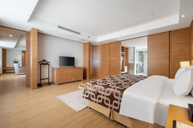 Superior Suite, 1 King Bed