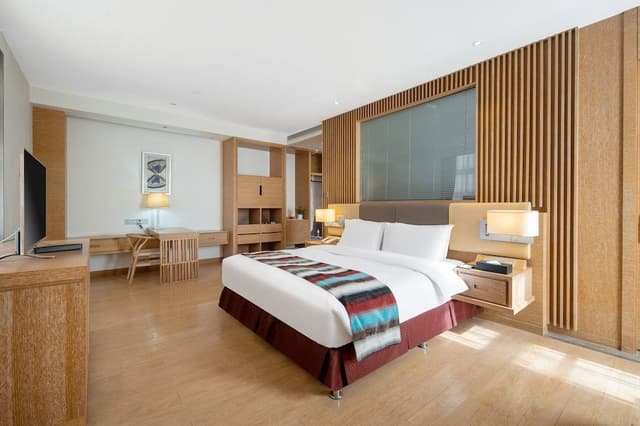 Superior Room, 1 King Bed