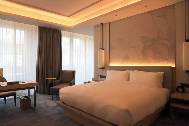 Grand Premium Room with Balcony