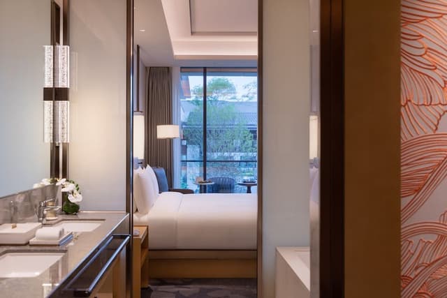 Classic Room with Balcony
