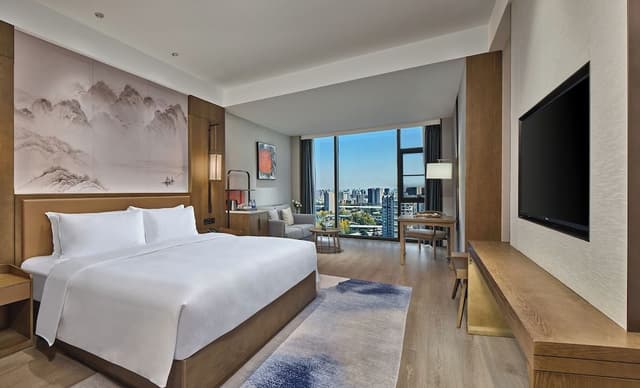 Premium Room, 1 King Bed