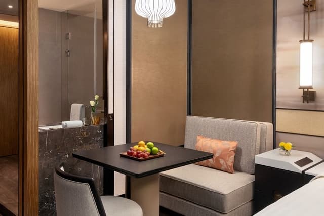 Premier Room, 2 Twin Beds, River View