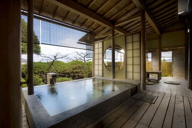 Traditional Room, Non Smoking, Bathtub (42㎡)
