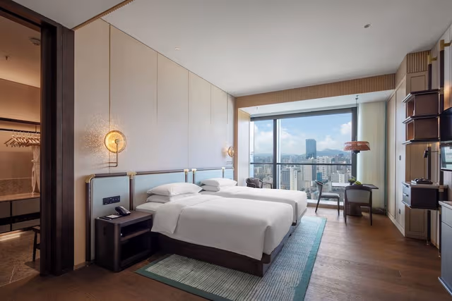 2 Twin Beds, Club Access, Premium