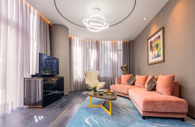 Glam Suite