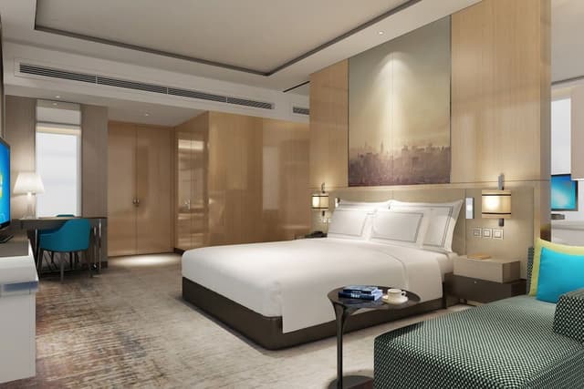 Deluxe Room, 1 King Bed, Lake View